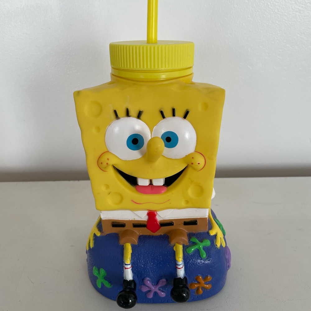 Y2K SpongeBob Square Pants Universal Studios Hollywood 9" Souvenir Drink Cup